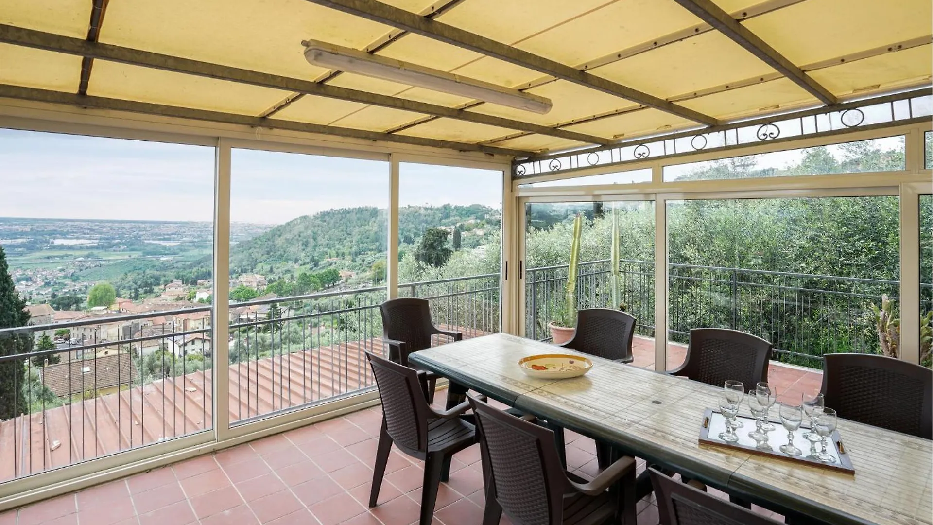 2 Bedroom Amazing Apartment In Corsanico 0*, Corsanico-Bargecchia