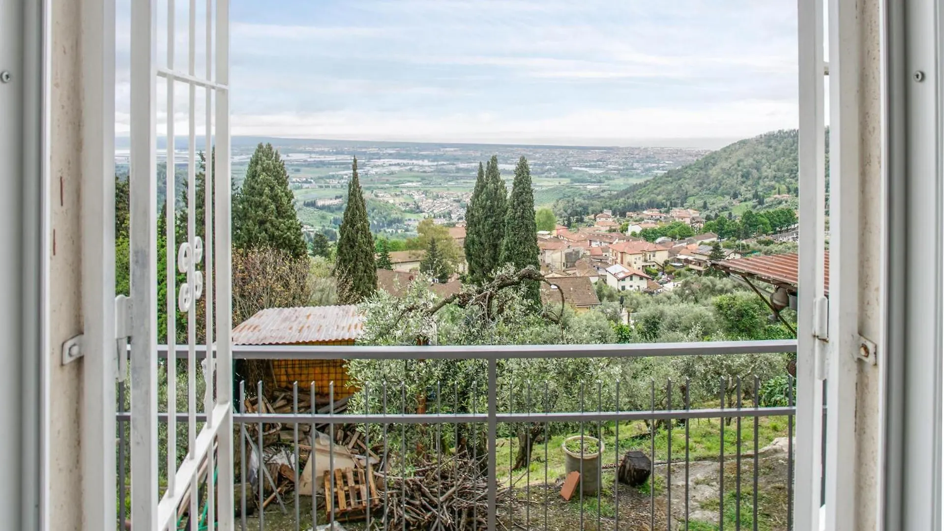 2 Bedroom Amazing Apartment In Corsanico  Corsanico-Bargecchia