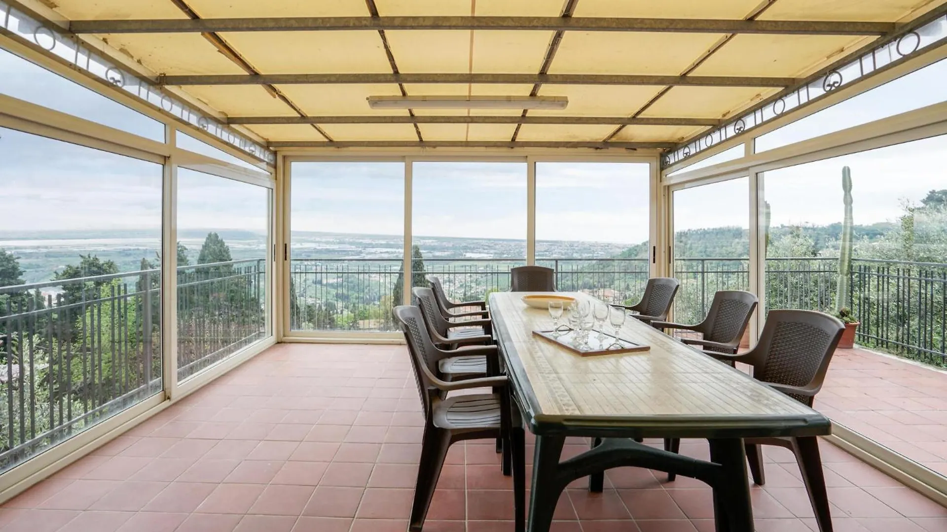 2 Bedroom Amazing Apartment In Corsanico 0*, Corsanico-Bargecchia Italy